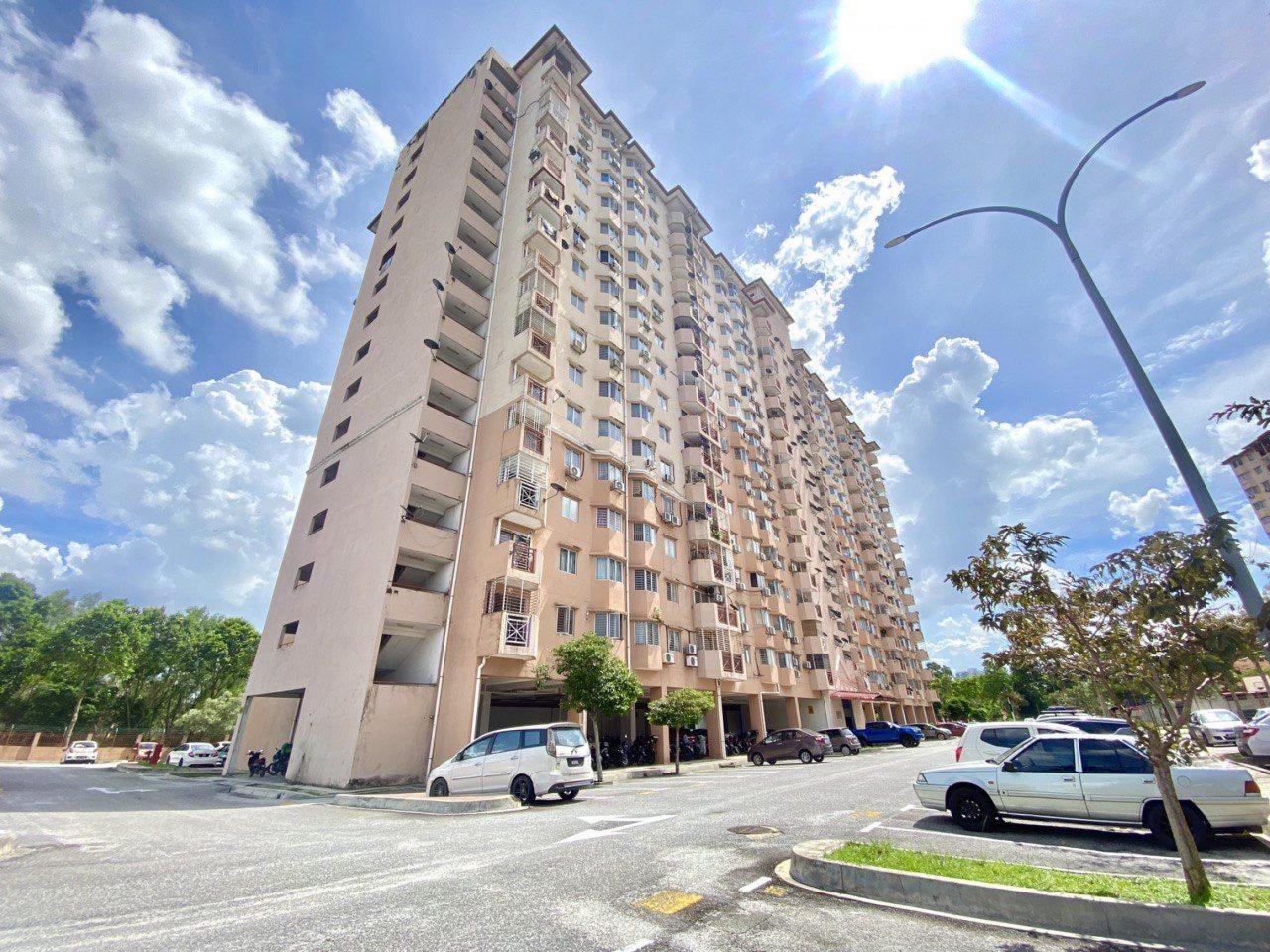 Pangsapuri Damai, Subang Bestari, Shah Alam - photo 2