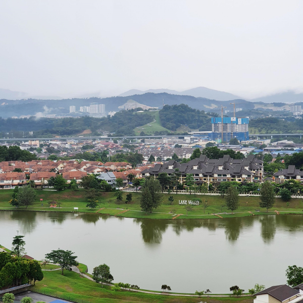 Condo Tasik Vista Residen Bandar Tun Hussein Onn C - photo 8