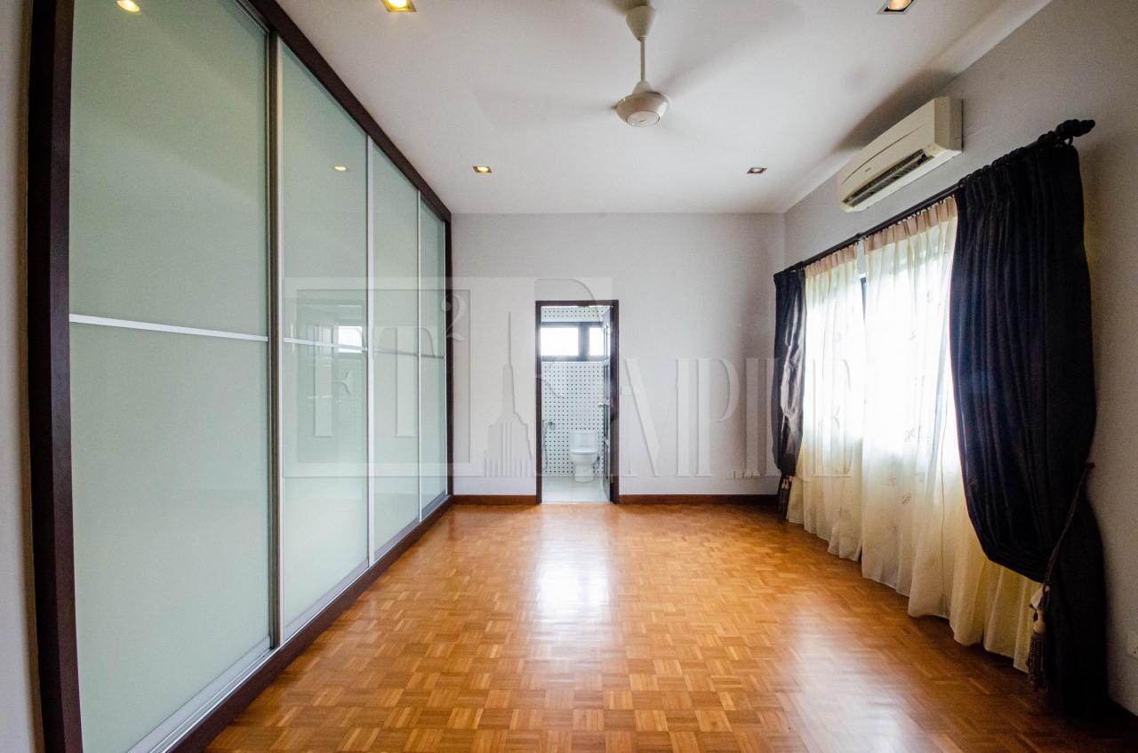 Bungalow Hillview Ampang with Private Pool - photo 4