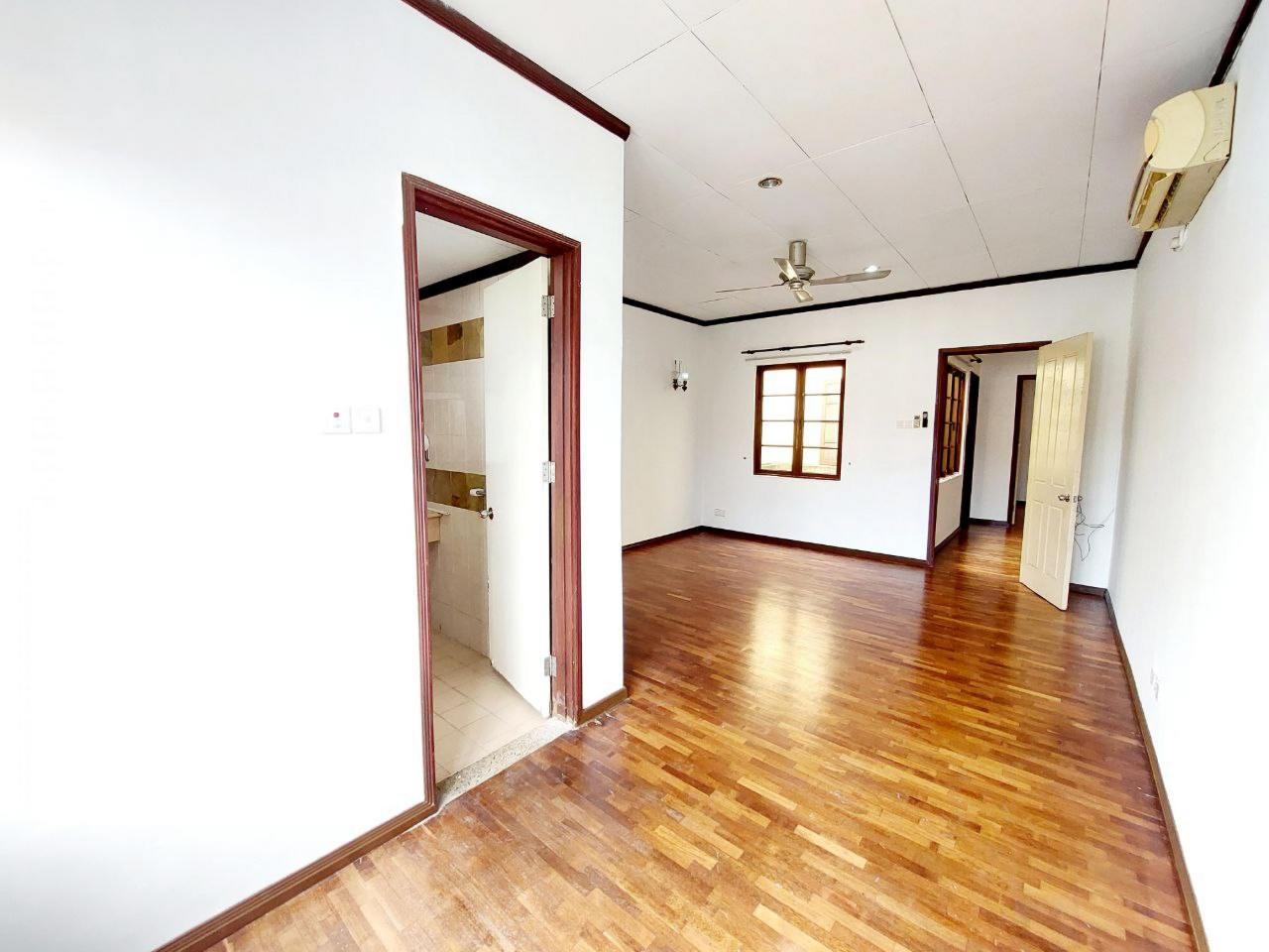 SUPERLINK JALAN ADANG, SEKSYEN U8 BUKIT JELUTONG - photo 12