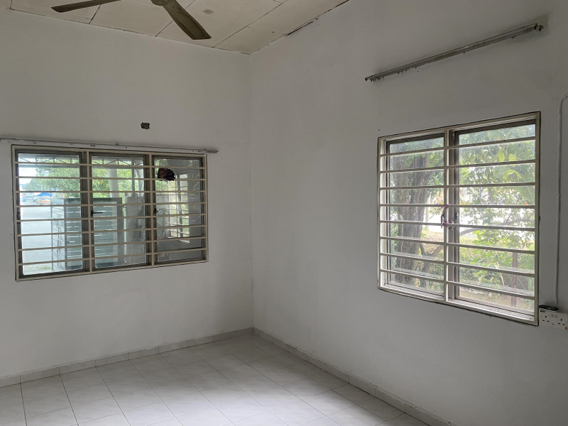 Terrace End Lot Taman Dato Bandar Meru Klang - photo 4
