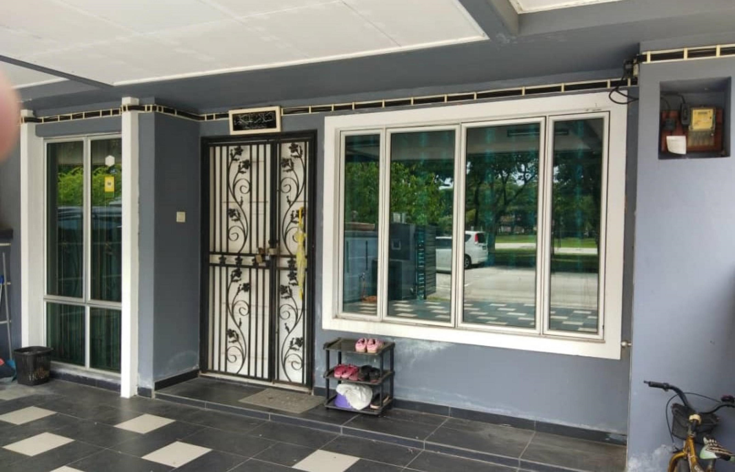 Adora ,Jln Makyong, Bandar Bukit Raja - photo 3