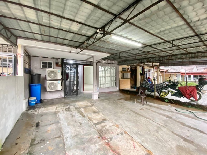 1sty  FASA 2 LORONG GUGUSAN ALAM PUNCAK ALA - photo 4