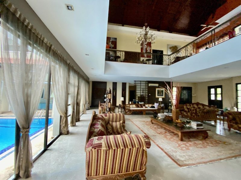 2 Storey Resort Style Bungalow Country Heights - photo 4