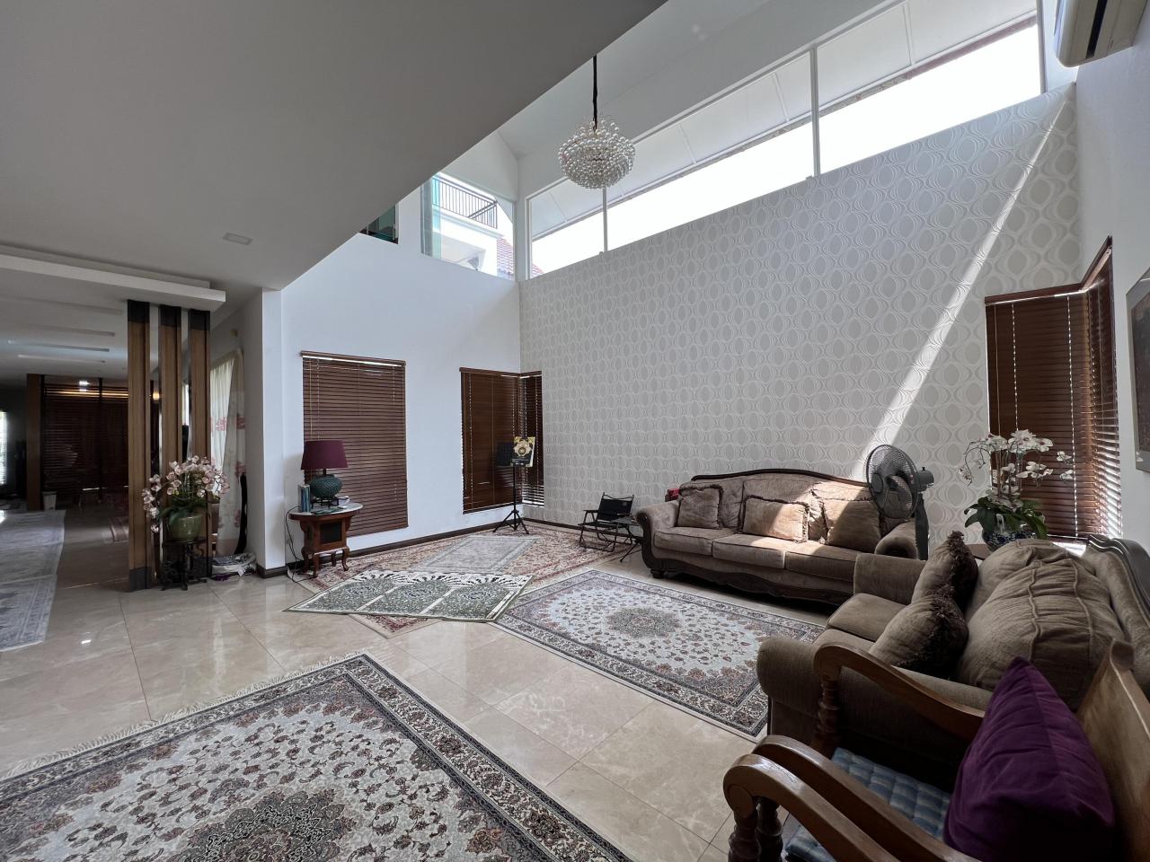 Bungalow with Pool, Country Heights, Kajang - photo 4
