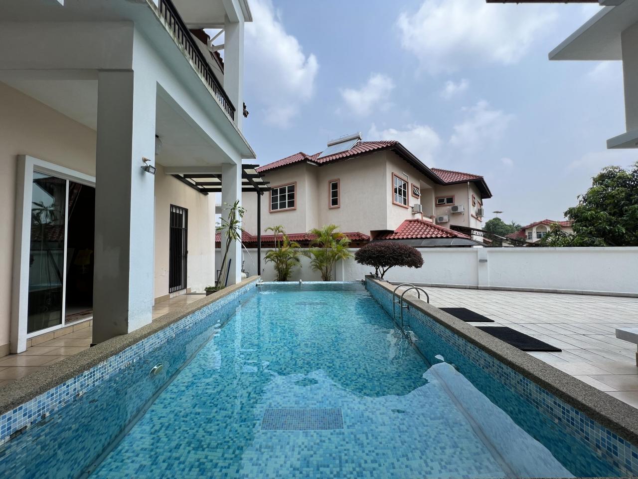 Bungalow with Pool, Country Heights, Kajang - photo 10