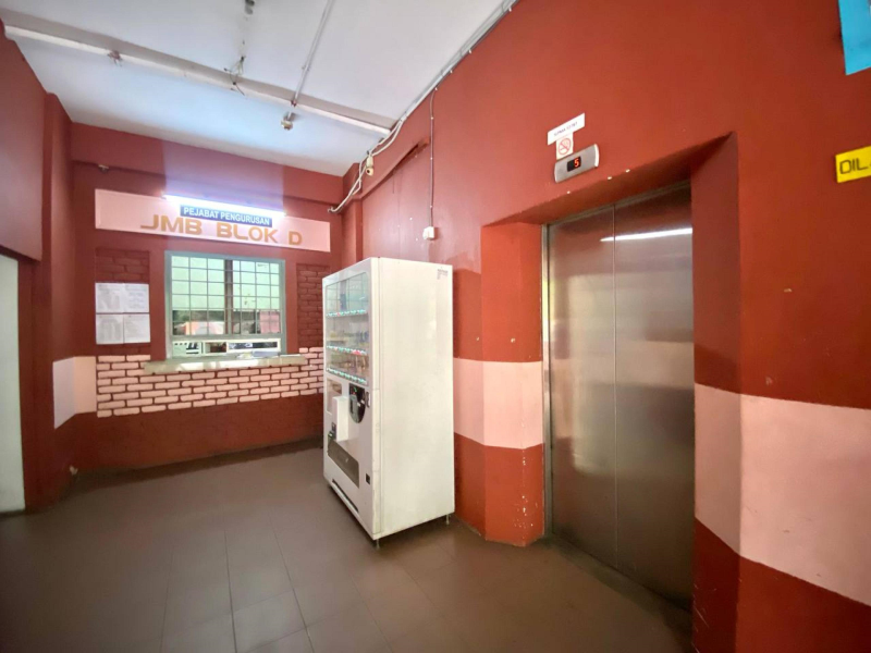 Pangsapuri Impian Baiduri, Petaling Jaya - photo 2