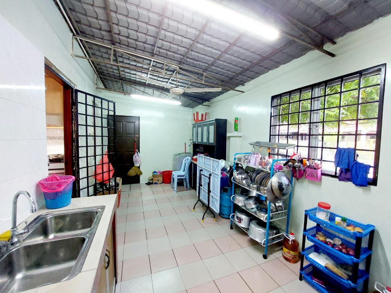 CORNER LOT  TAMAN SETAPAK, KUALA LUMPUR - photo 11