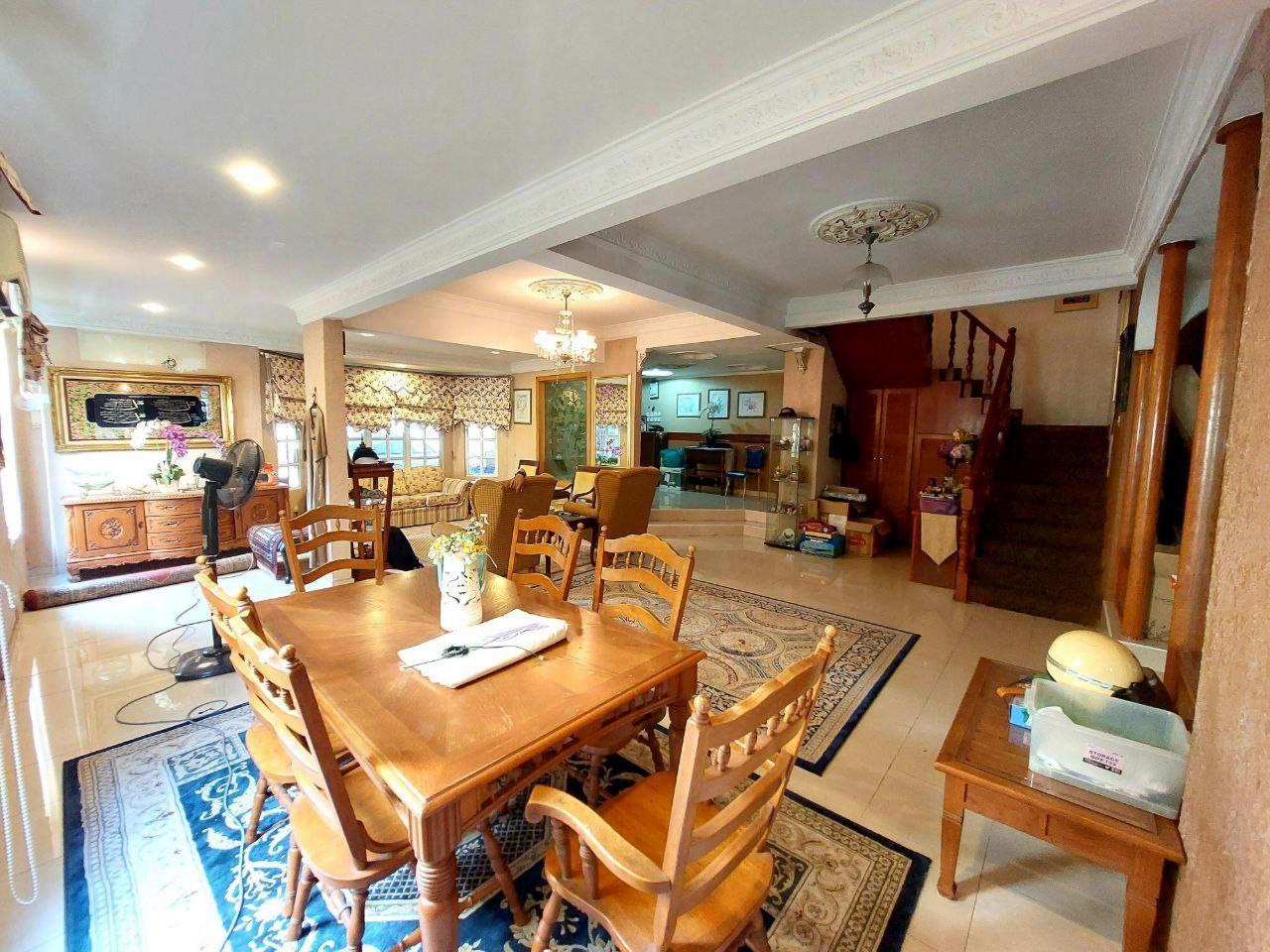 TAMAN ALAM MEGAH SEKSYEN 27 SHAH ALAM,  END LOT - photo 2