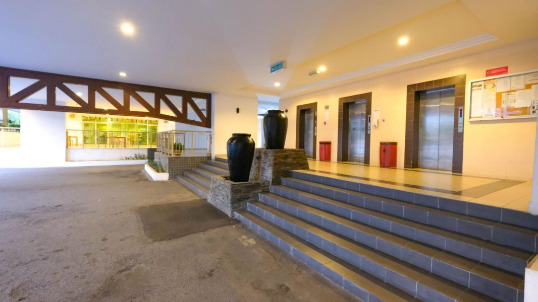 VILLA MAKMUR CONDOMINIUM - DUTAMAS RAYA KL - photo 11