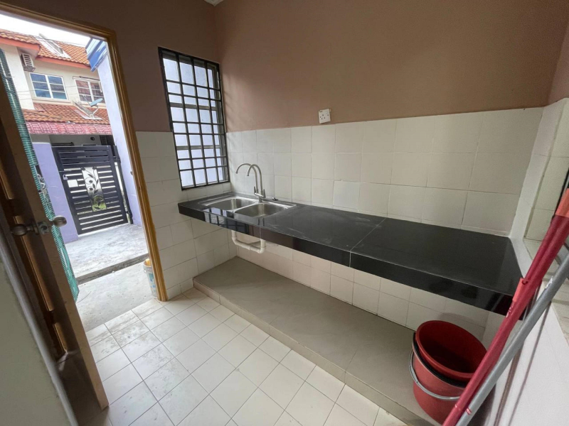 2Sty Terrace Seksyen 6, Bandar Bukit Mahkota Bangi - photo 5