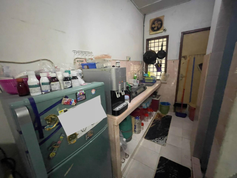 1 Storey Terrace, Seksyen 17, Shah Alam - photo 8