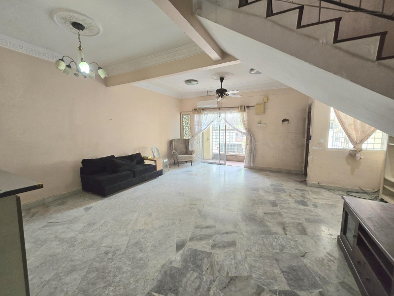 Termurah 2 Storey Terrace Bandar Tun Hussein Onn - photo 7