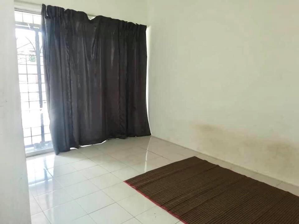 1 Storey Terrace House Taman Semarak Bandar Utama - photo 8