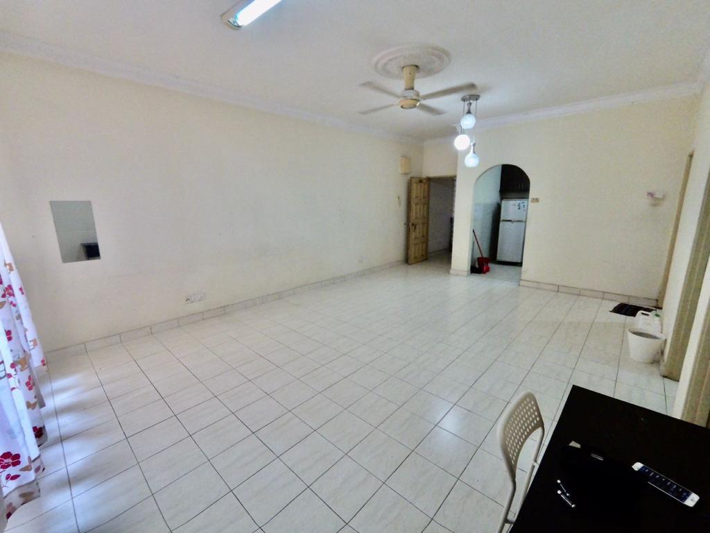 Kondominium Kristal, Seksyen 7, Shah Alam - photo 2
