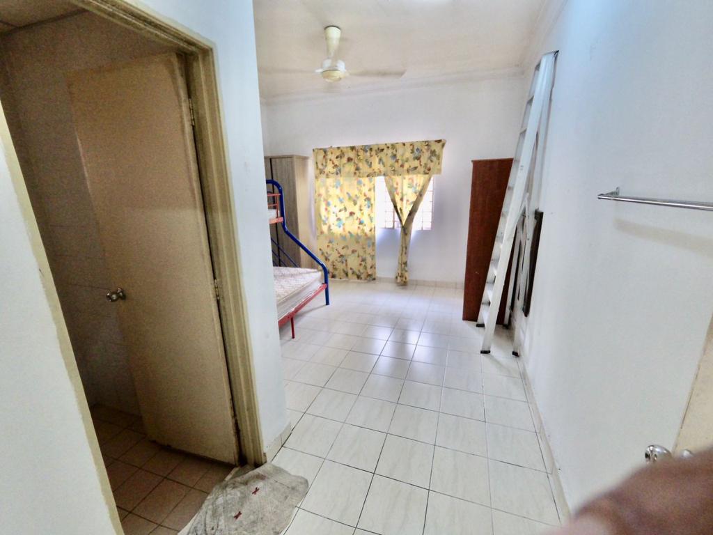 Kondominium Kristal, Seksyen 7, Shah Alam - photo 7