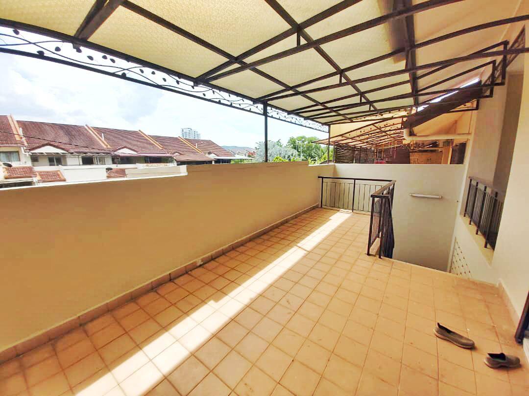 TOWNHOUSE DPUNCHAK NUSA BANDAR SERI PUTRA BANGI - photo 6