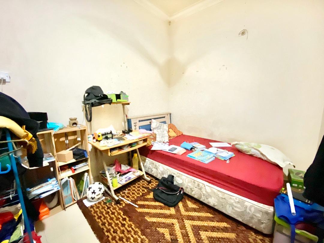 Single Storey Terrace House Taman Meru Ria Klang - photo 8