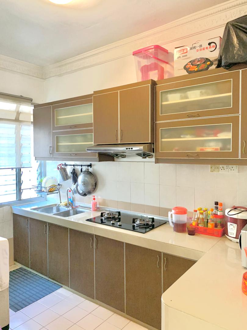 Double Storey Terrace, Taman Seri Pristana, Sauja - photo 6