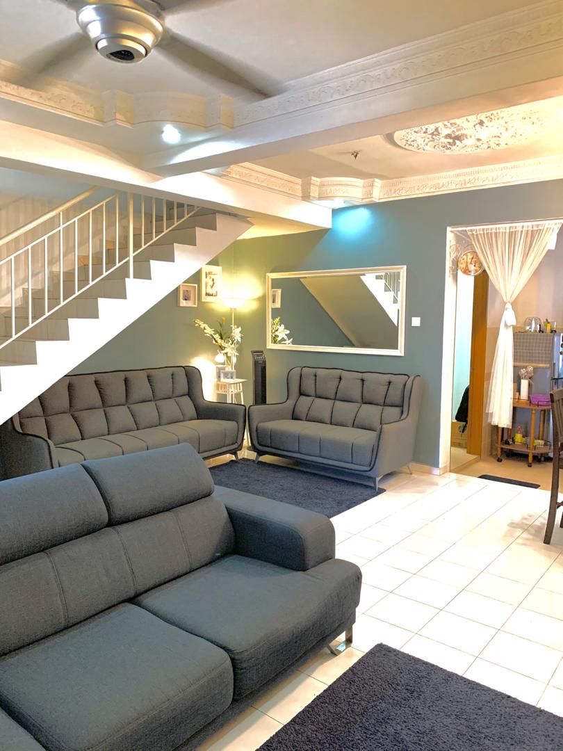 Double Storey Terrace, Taman Seri Pristana, Sauja - photo 7