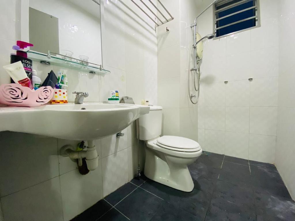 FULLY FURNISHED CONDOMINIUM 228 SELAYANG BATU CAVE - photo 6
