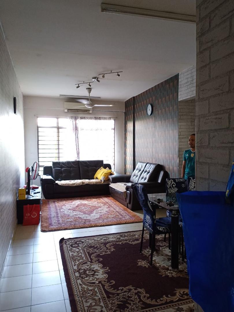 Apartment Suria Subang, Batu 3 Shah Alam - photo 5