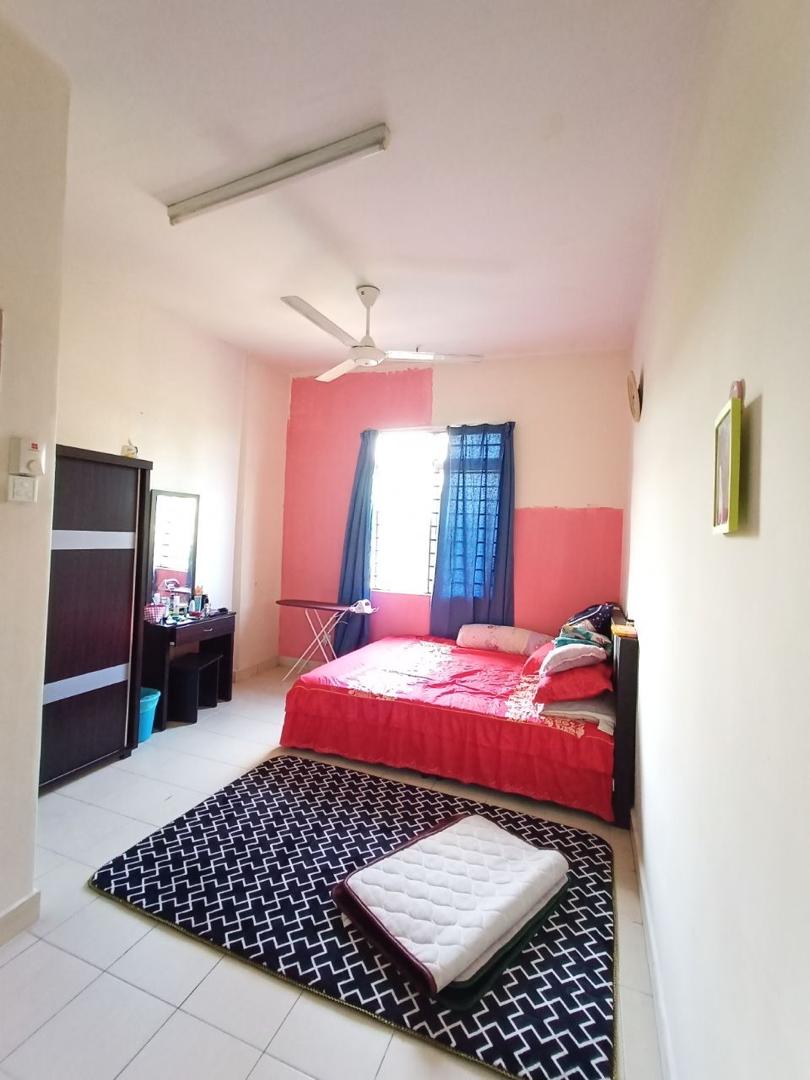 Apartment Suria Subang, Batu 3 Shah Alam - photo 6