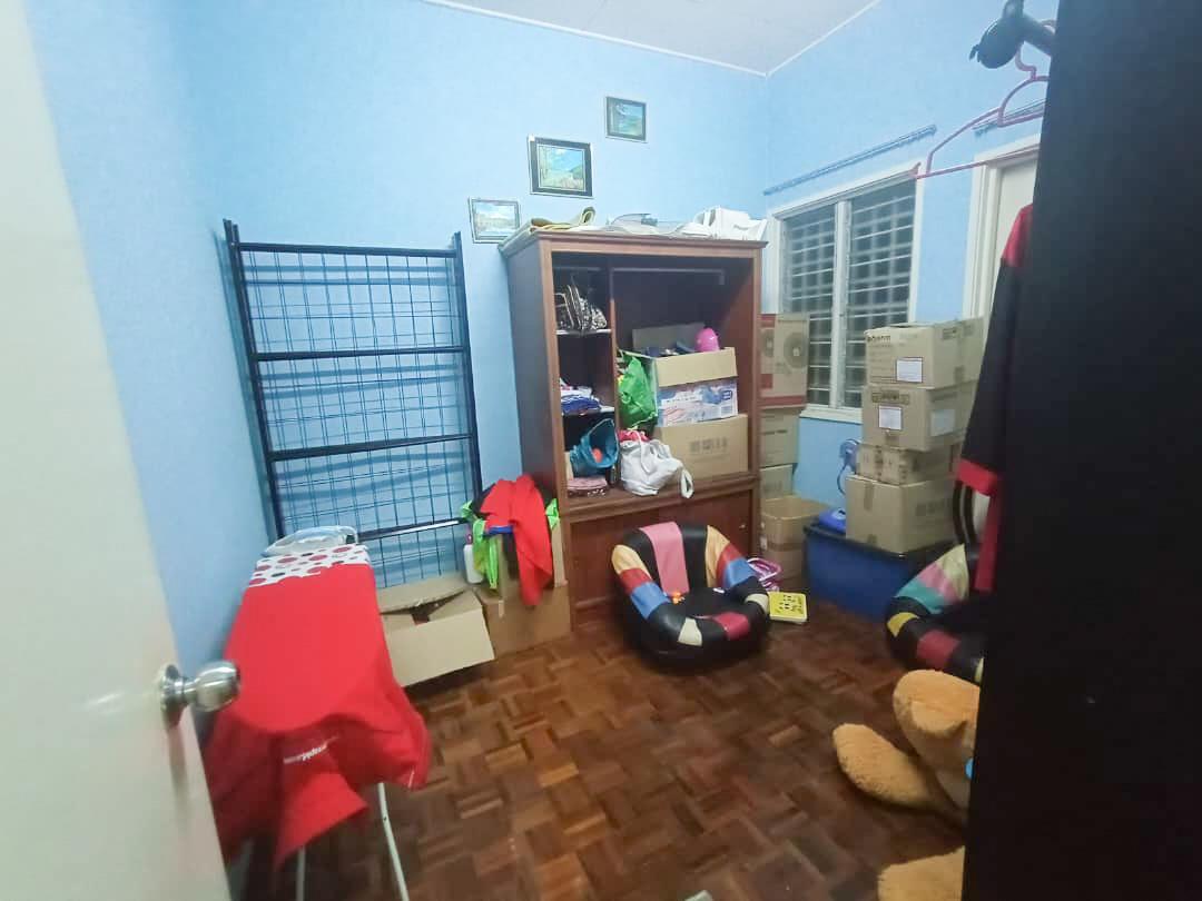 DOUBLE STOREY LORONG GUGUSAN ALAM, PUNCAK ALAM - photo 5