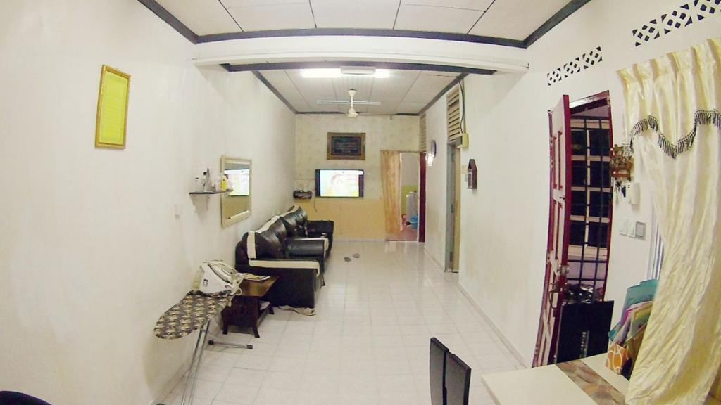 Single Storey Terrace 1 tingkat Taman Sri Medan - photo 2