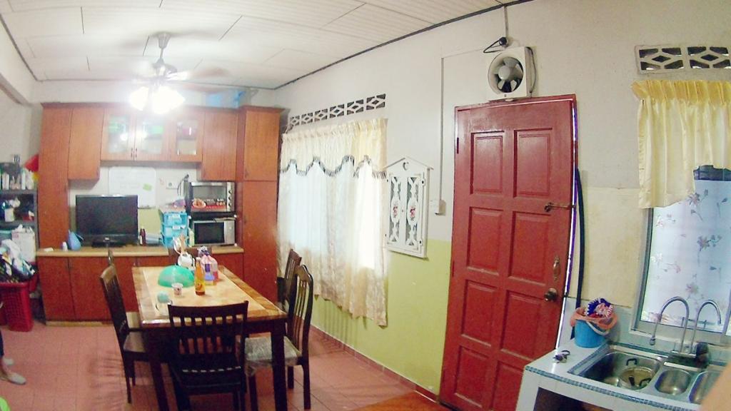 Single Storey Terrace 1 tingkat Taman Sri Medan - photo 8