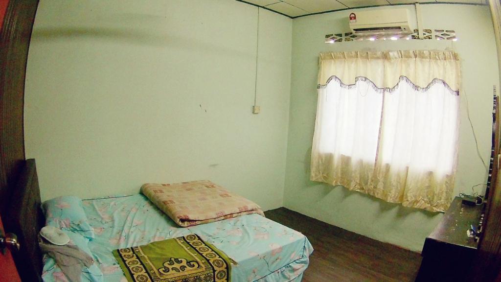 Single Storey Terrace 1 tingkat Taman Sri Medan - photo 13
