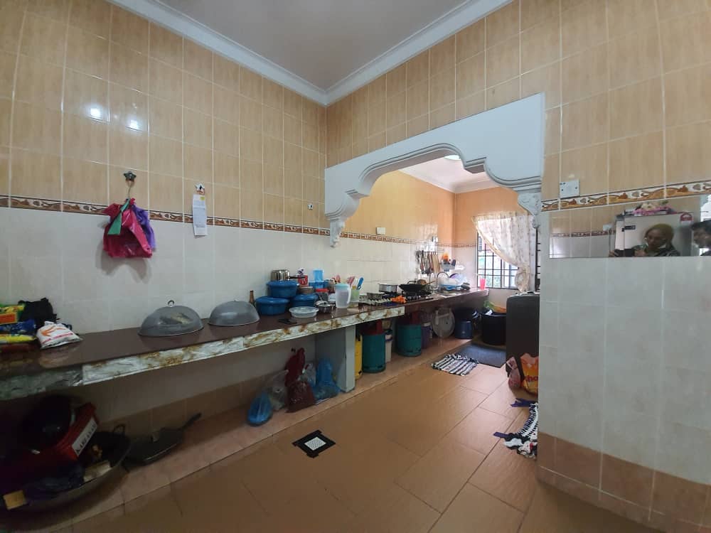 DOUBLE STOREY TAMAN SERI PRISTANA SAUJANA - photo 5