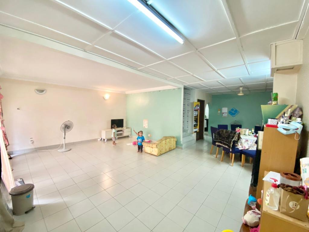 Double storey terrace house sungai cincin seksyen - photo 4