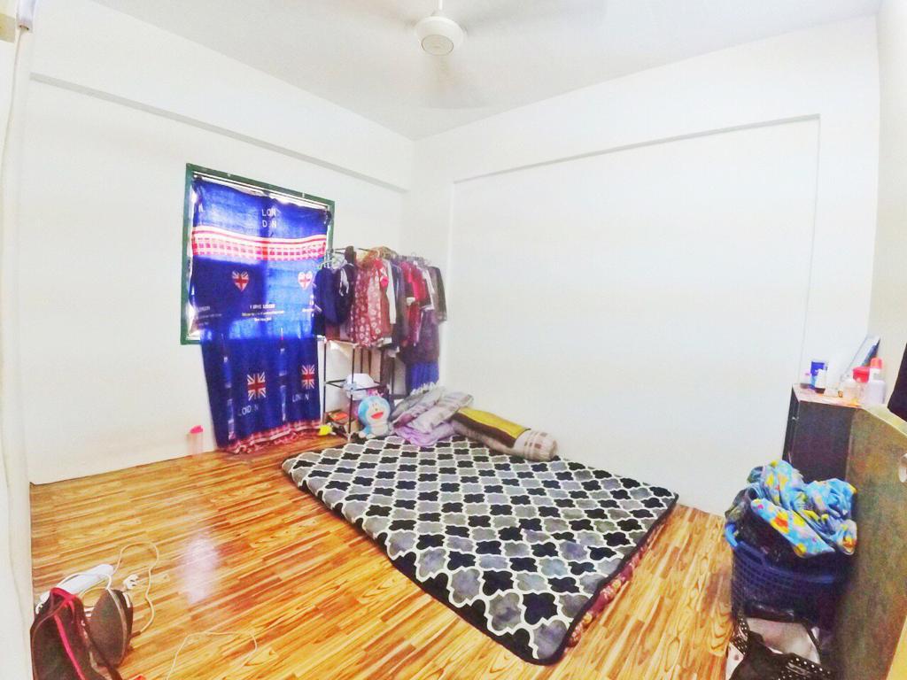 Low cost Flat Taman Bukit SegarCheras - photo 6