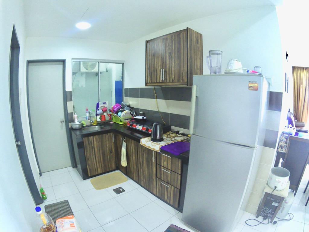 Pangsapuri Damai Jalan Tokoh Seksyen 25 Shah alam - photo 4