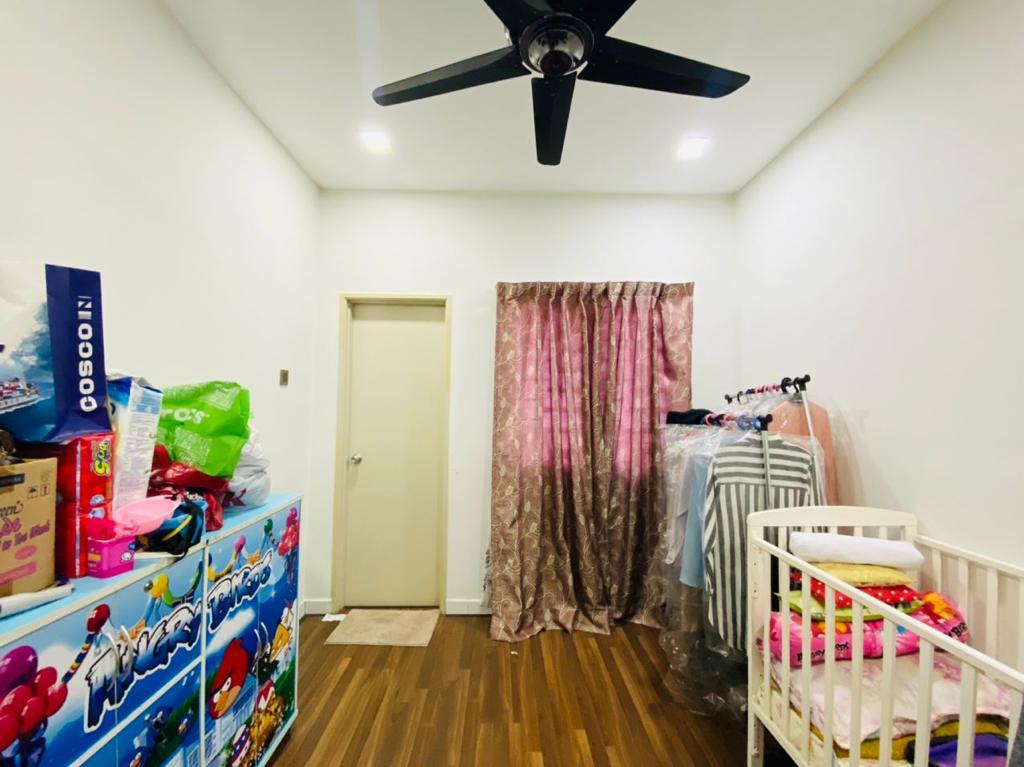 Double storey terrace house alam suria Gemma Type - photo 10