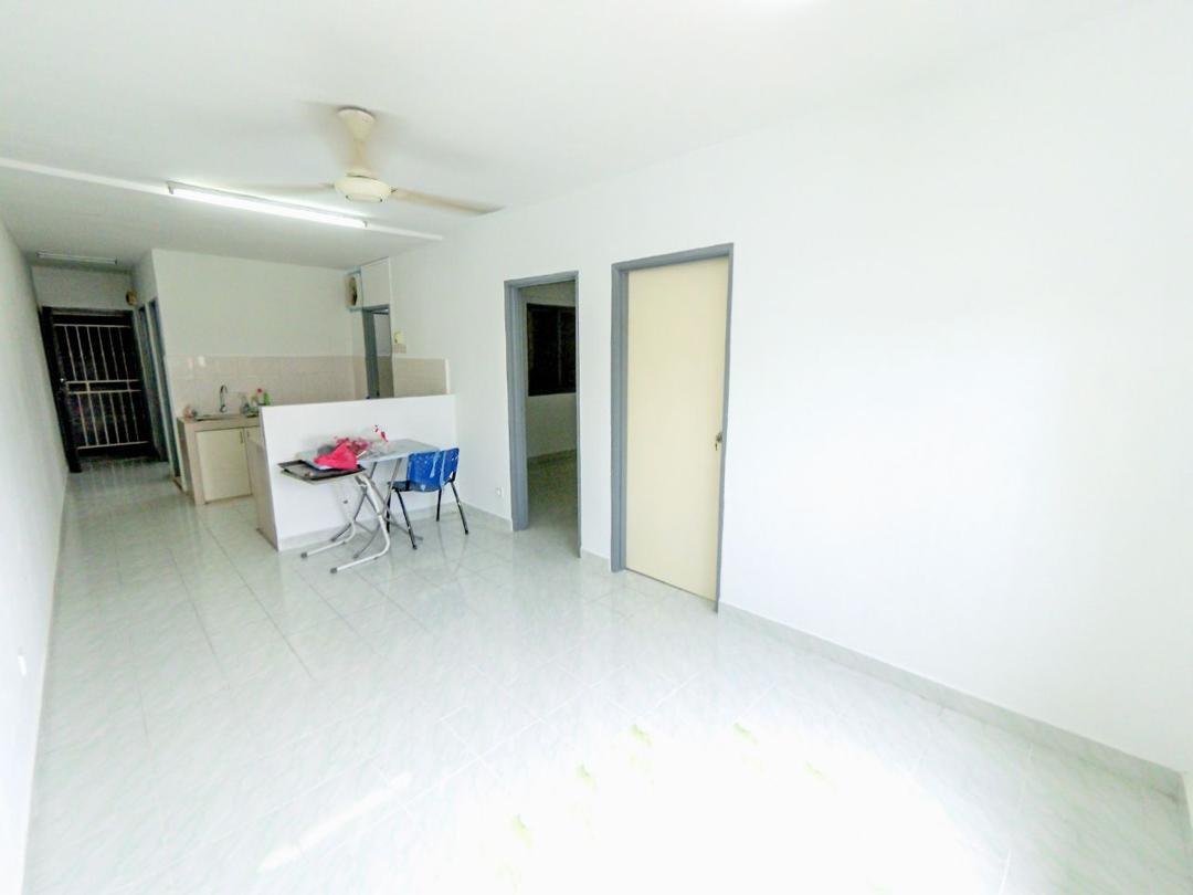 Sri Penara Apartment, Bandar Permaisuri, Cheras, K - photo 2
