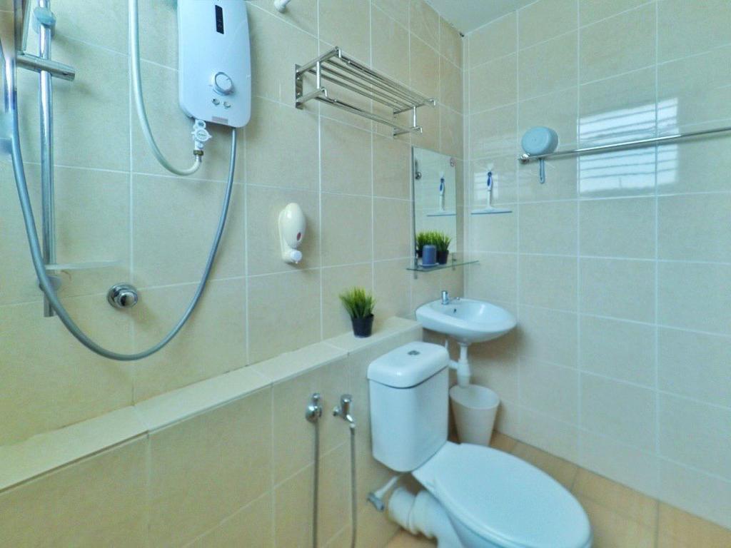 Double Storey Terrace Corner Lot at Bangi Avenue 2 - photo 13