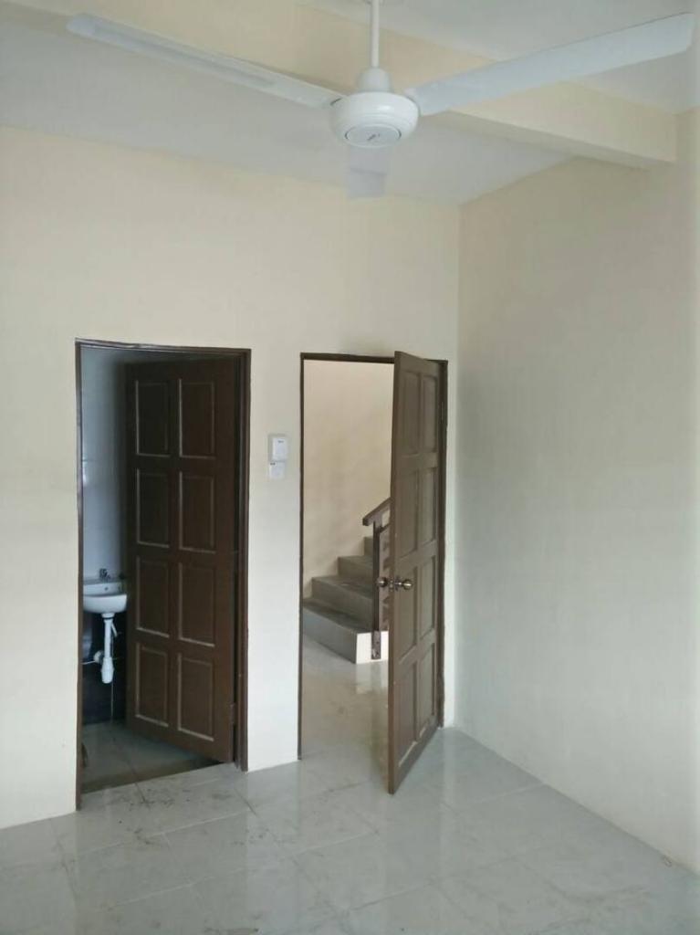 Rumah Teres Jalan Sekolah Bukit Kapar Klang - photo 5