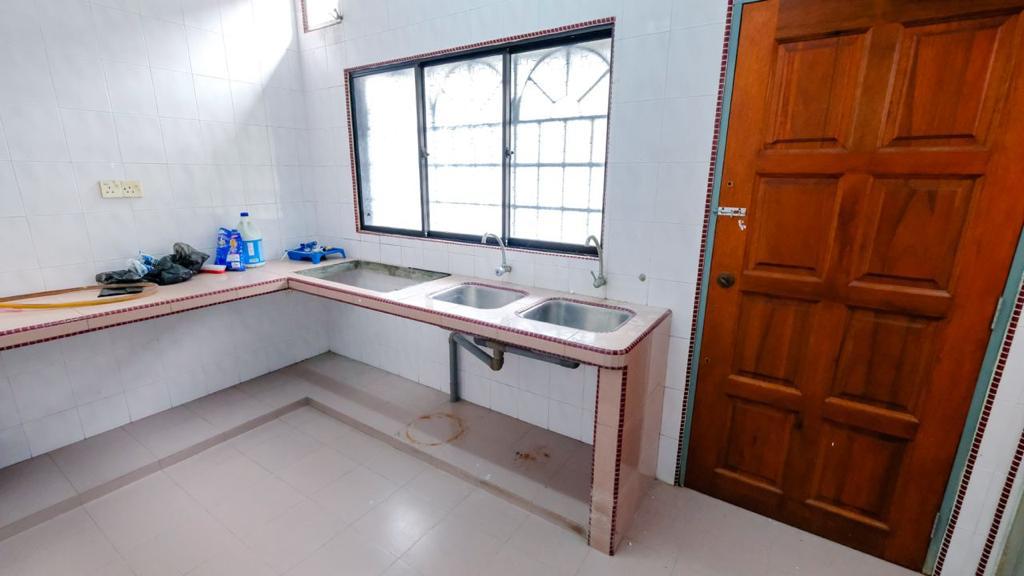 Double storey Terrace Jalan Sungai Batu 50 - photo 6