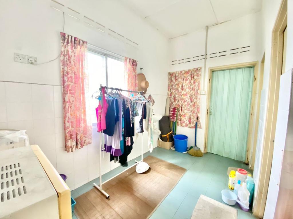 Single Storey Single House, Bandar Rinching Seksye - photo 9