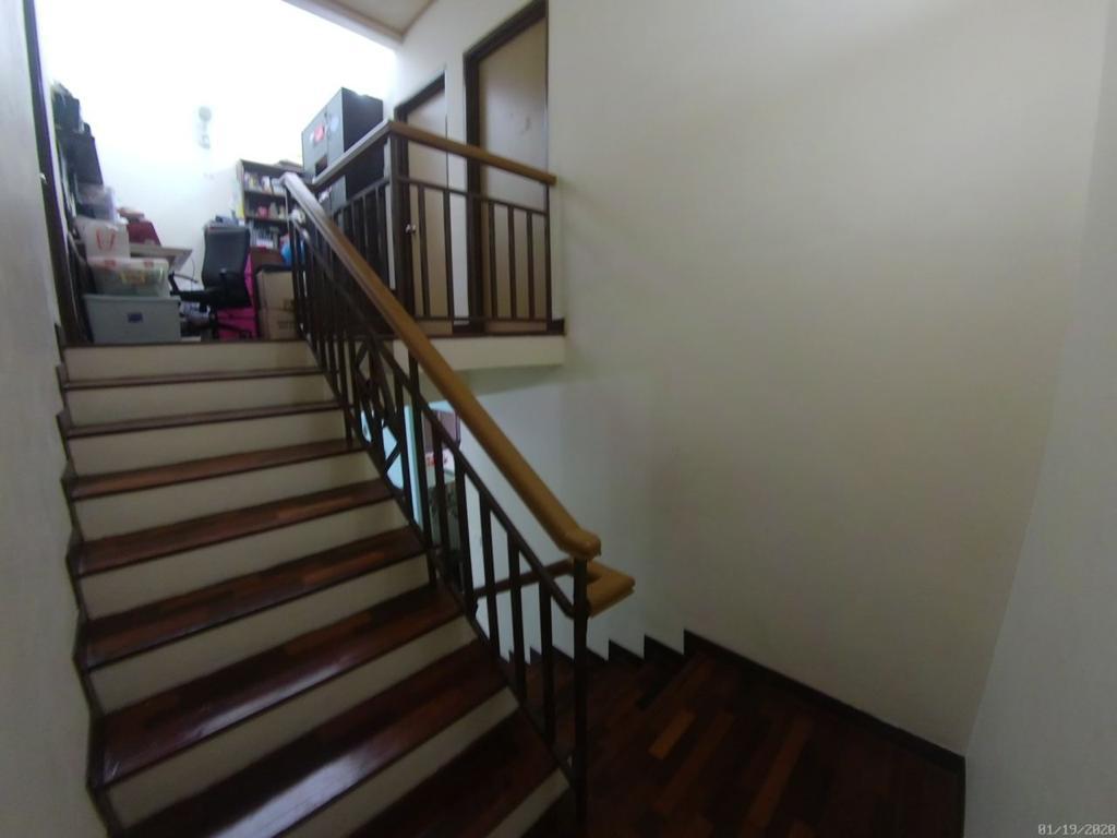 2 Storey Terrace House Jalan Suakasih, Bandar Tun - photo 6