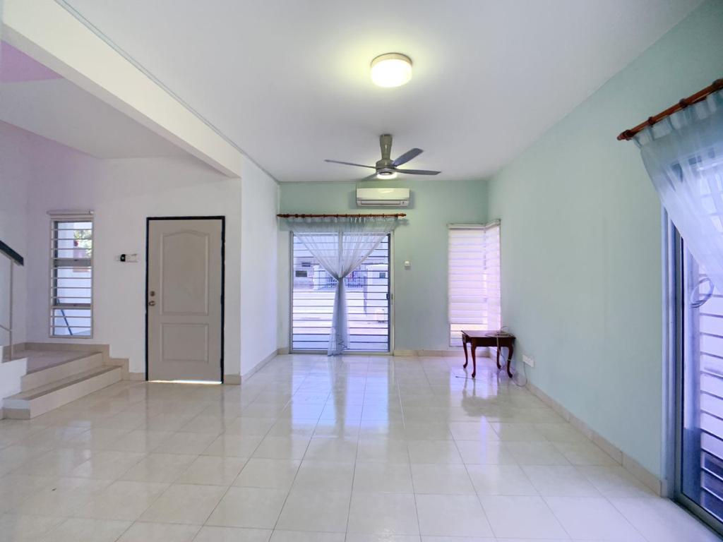 Double storey semi D Alam Suria Puncak Alam - photo 5