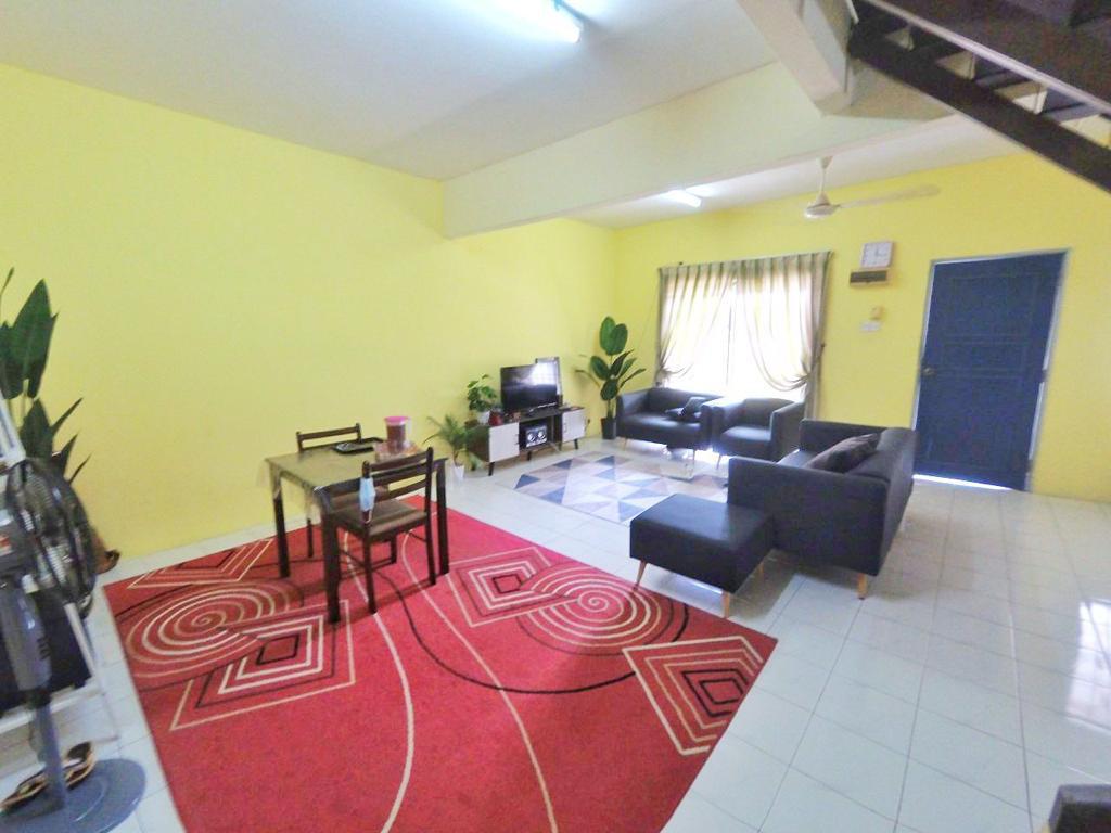 Double Storey House Taman Puncak Jalil  PUJ 9 - photo 5