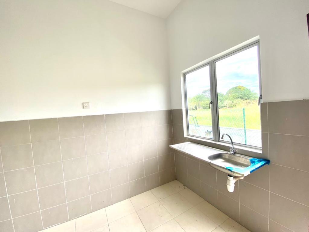 SINGLE STOREY TAMAN SALAK LESTARI, SEPANG - photo 10
