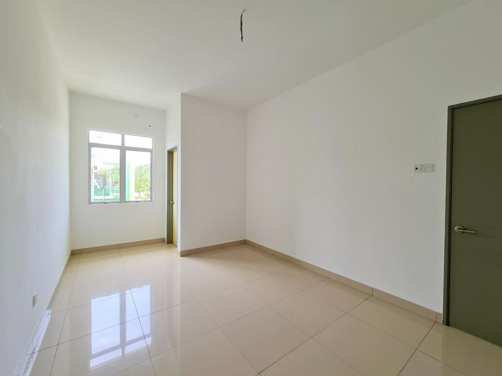 2 Storey Terrace Corner Lot, Bandar Hillpark - photo 5