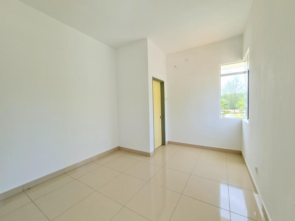 2 Storey Terrace Corner Lot, Bandar Hillpark - photo 6