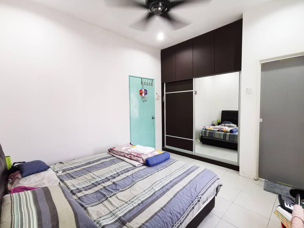 Double Storey House Topaz 4 Bdr Saujana Putra - photo 5