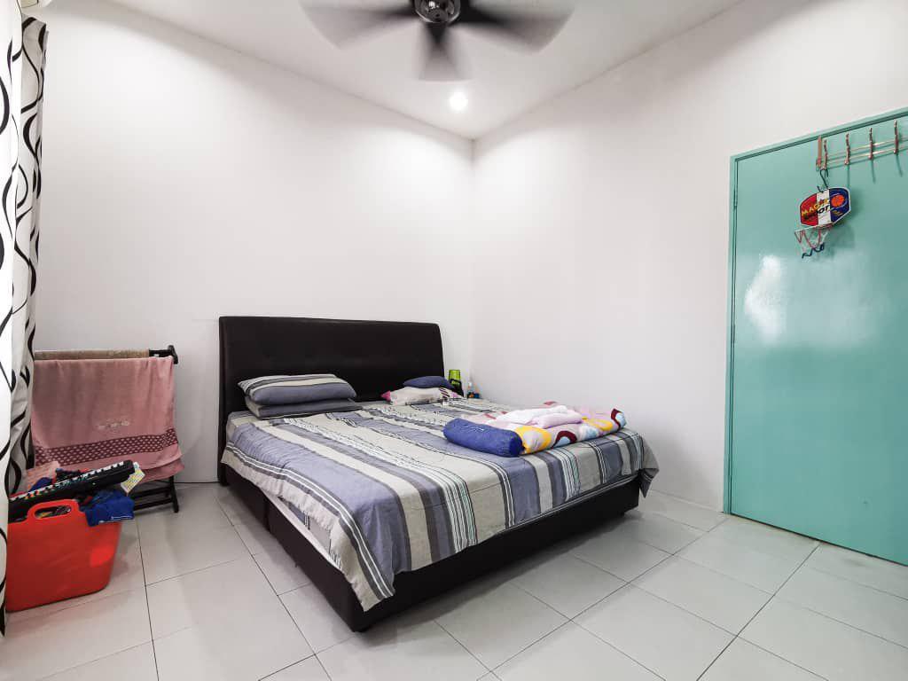Double Storey House Topaz 4 Bdr Saujana Putra - photo 8