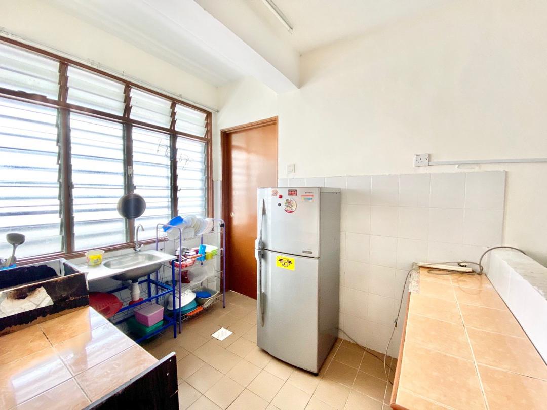 Apartment Sinar Taman Salak Perdana - photo 11
